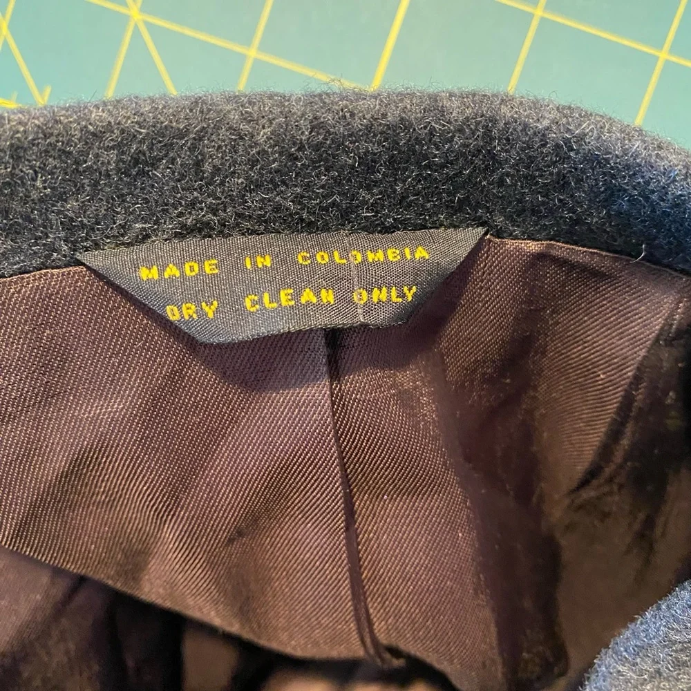 Robert Stock Wool Gray Blazer.